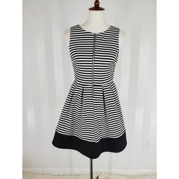 Midnight Doll Dresses & Skirts - MIDNIGHT DOLL Women's Black & White Striped Fit & Flare Sleeveless Dress Sz 9